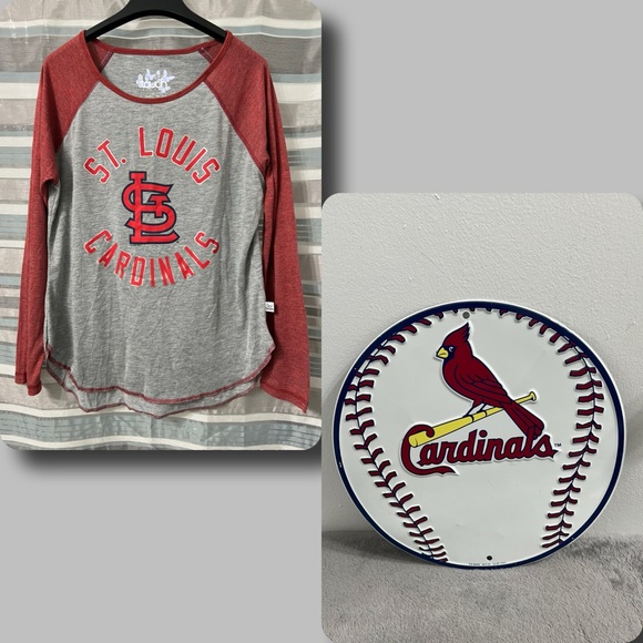 Touch Tops - St. Louis Cardinals Women’s Tee and Tin Sign